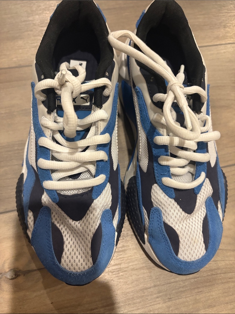 Boys puma sneakers - Picture 2 of 4